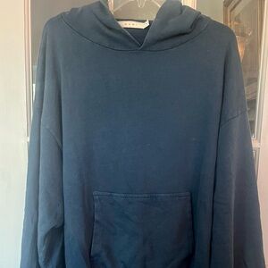 Like new mnml pullover hoodie